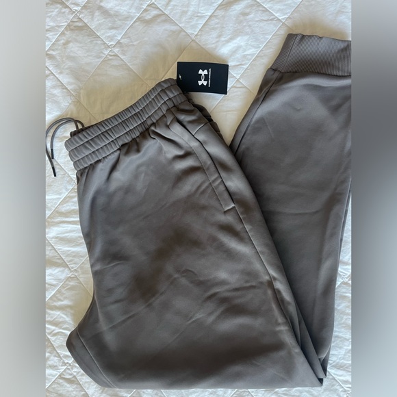BNWT UNDER ARMOUR Fleece Sweatpants XXL Grey - Picture 2 of 6
